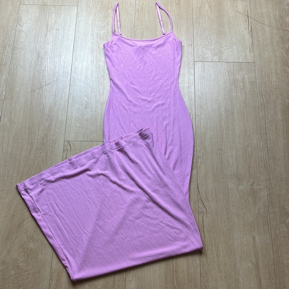 SKIMS Soft Lounge Slip Dress Petal Pink Valentines, SIZE LARGE 0941 - Picture 4 of 10